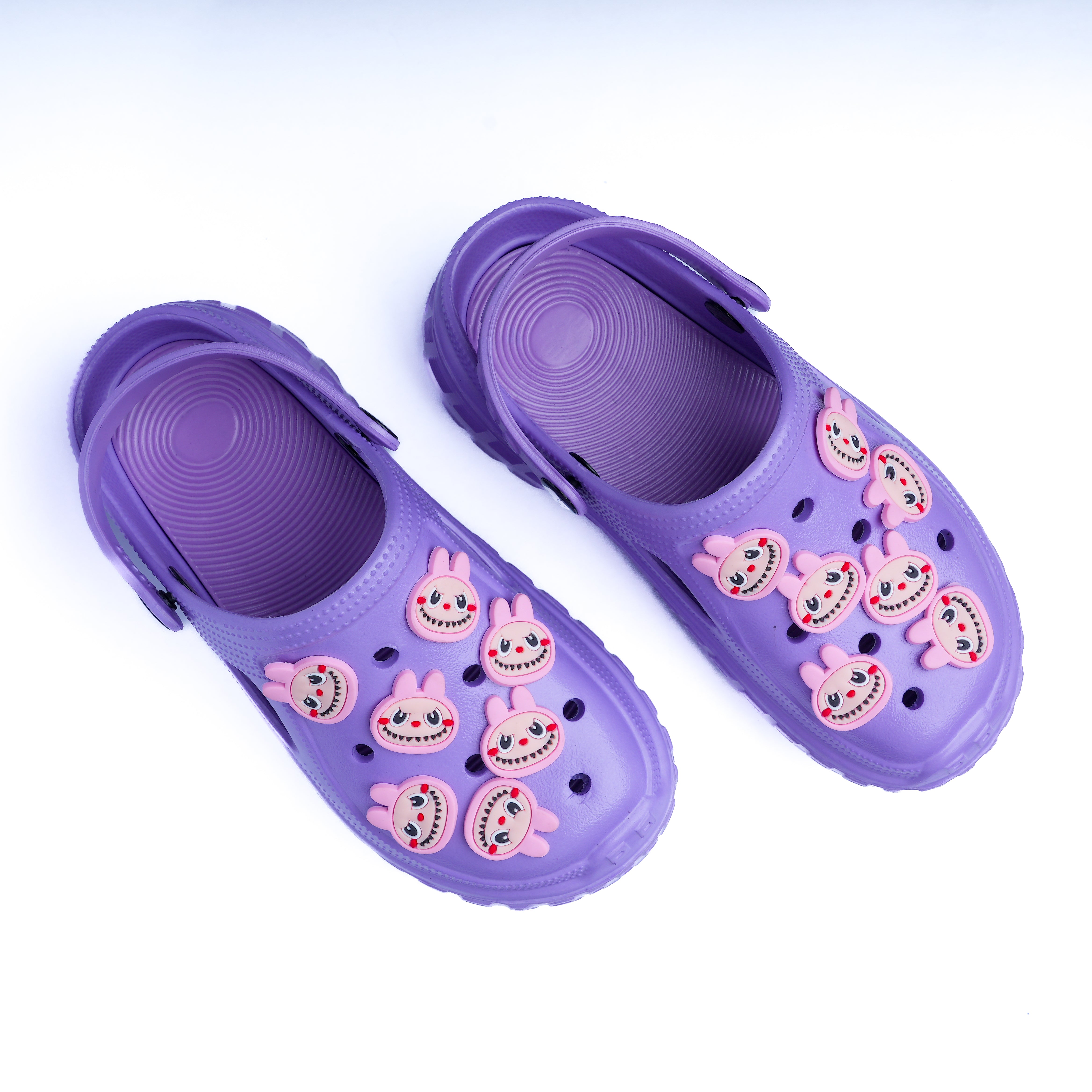 Sola Girls’ Stylish Non-Slip Clogs with Labubu Cartoon Charms – Lightweight, Waterproof, Comfortable Slip-On Footwear for Daily Wear