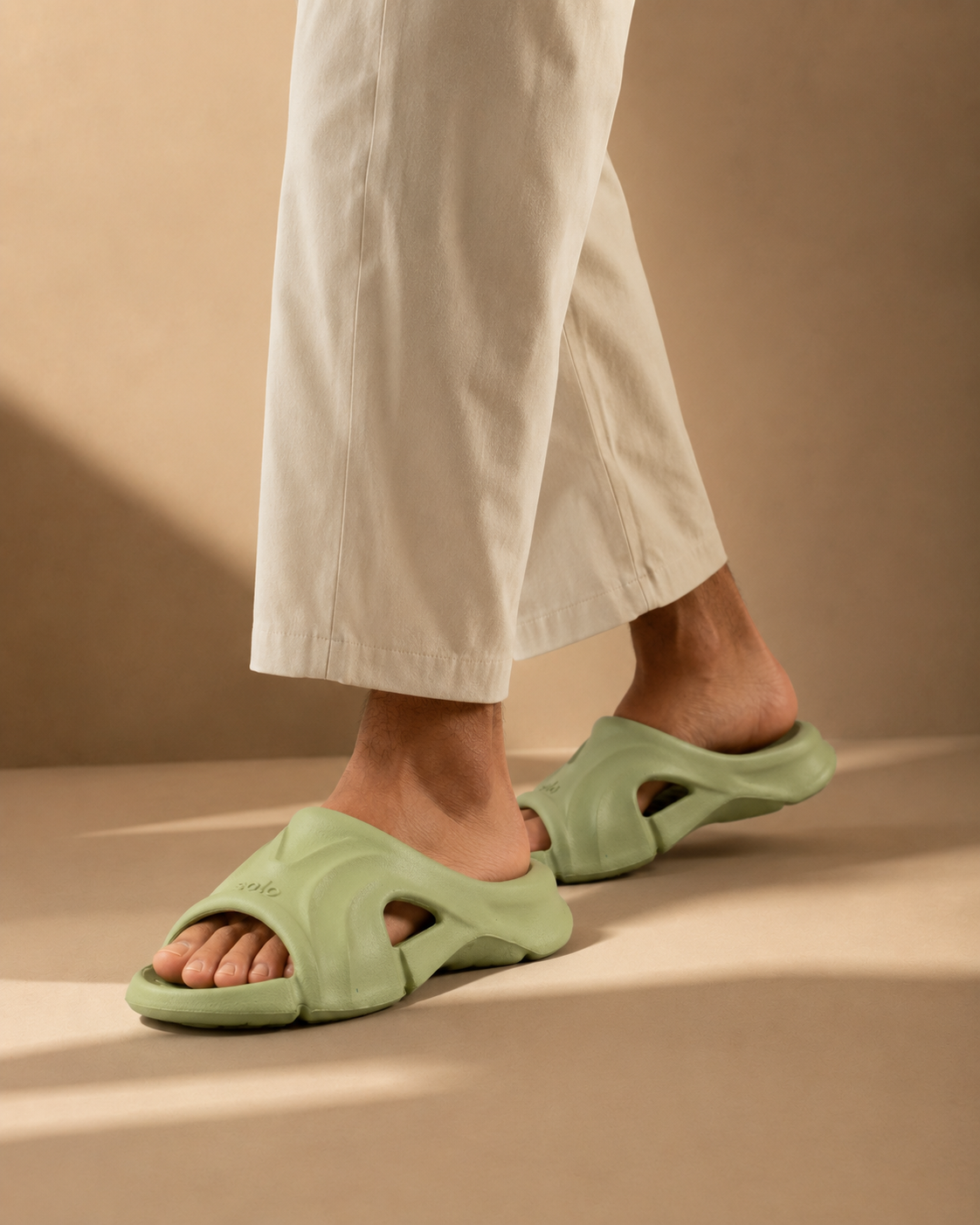 Sola Chief Men Slide