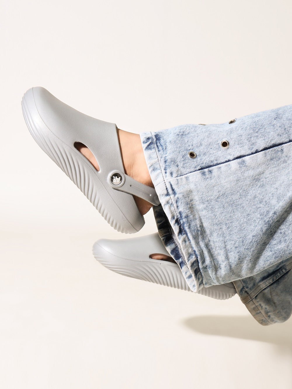 Ash Mens Clog - Solaworld.in