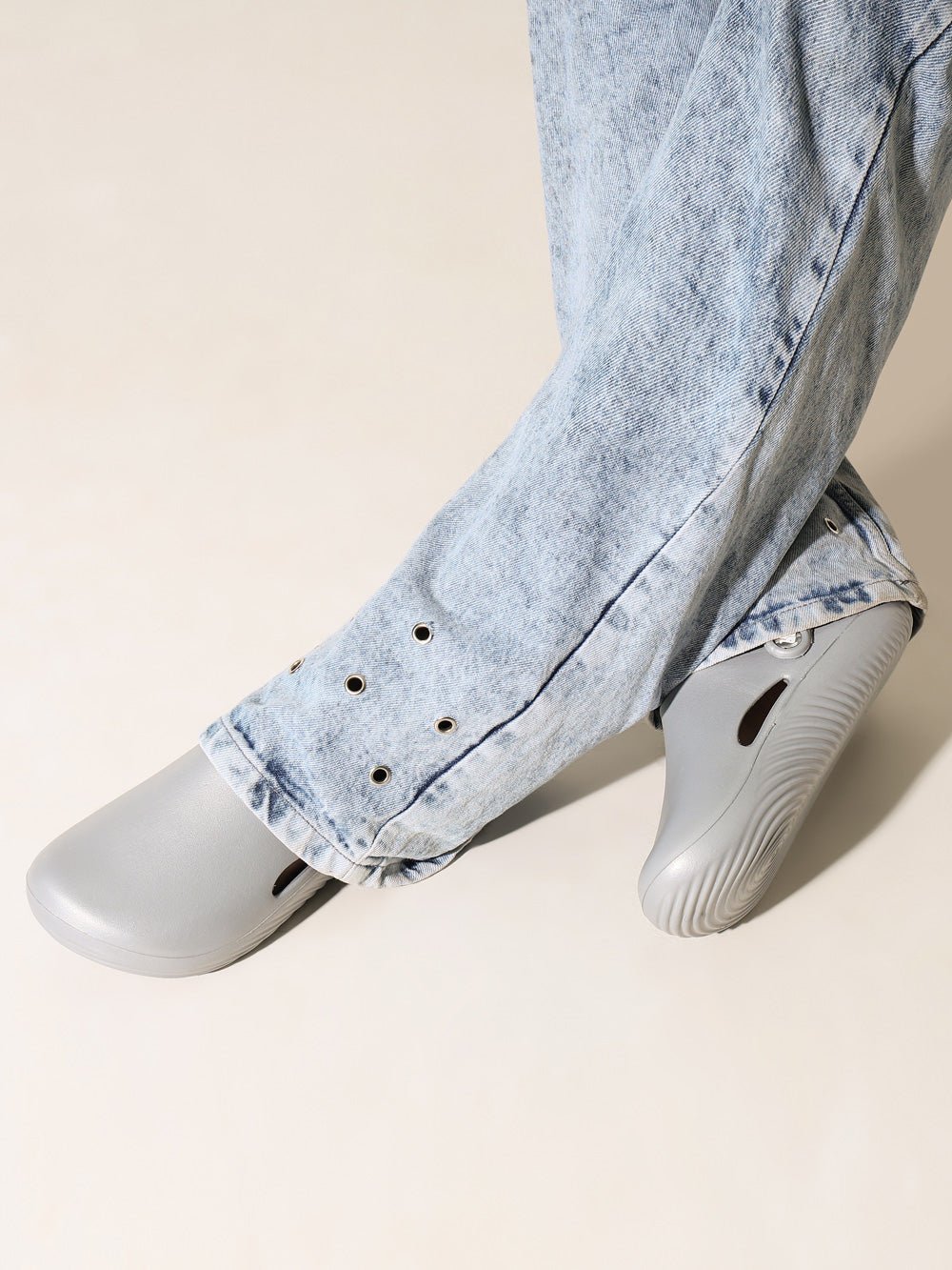 Ash Mens Clog - Solaworld.in