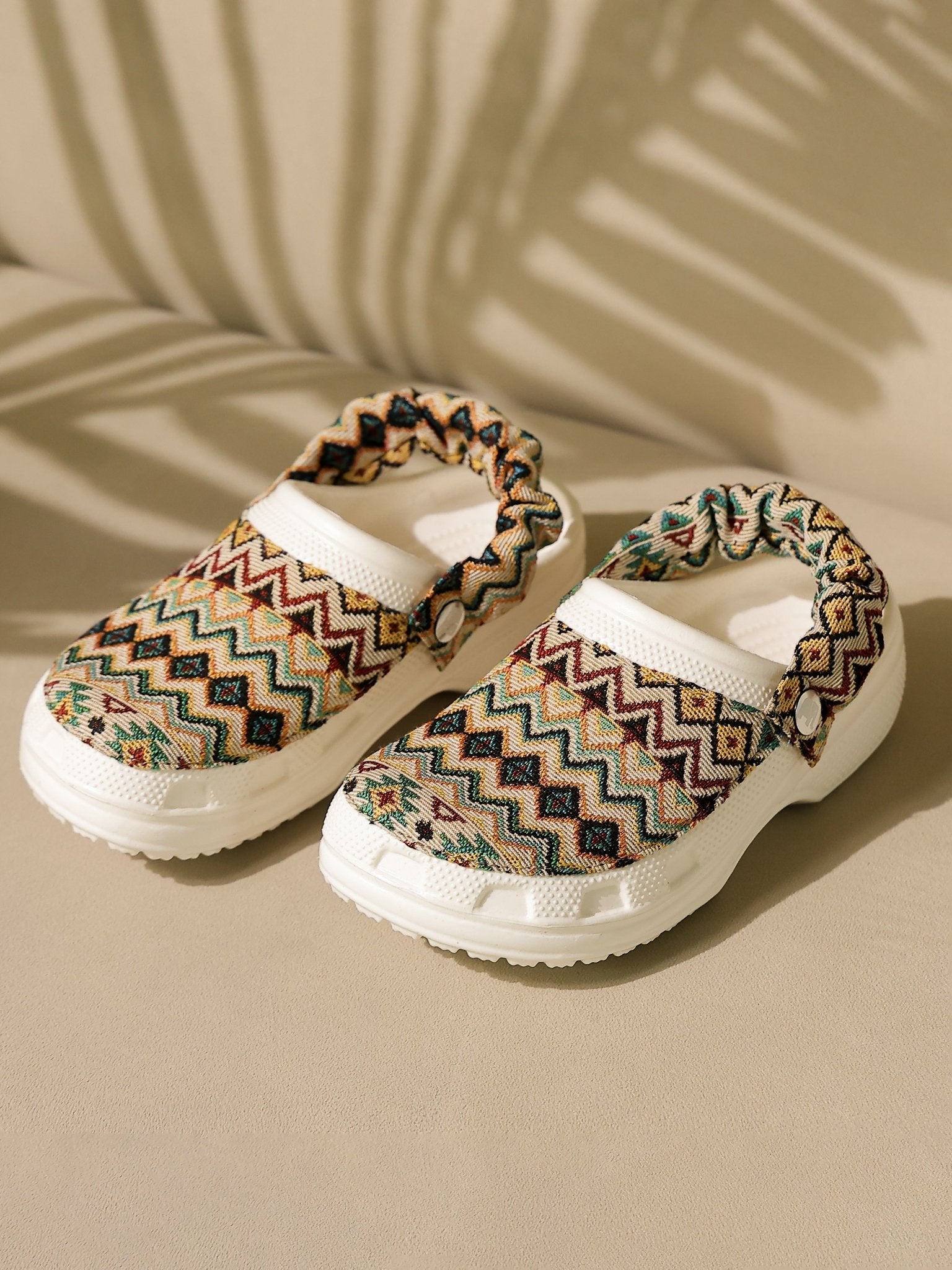 Banjaran Women clogs - Solaworld.in