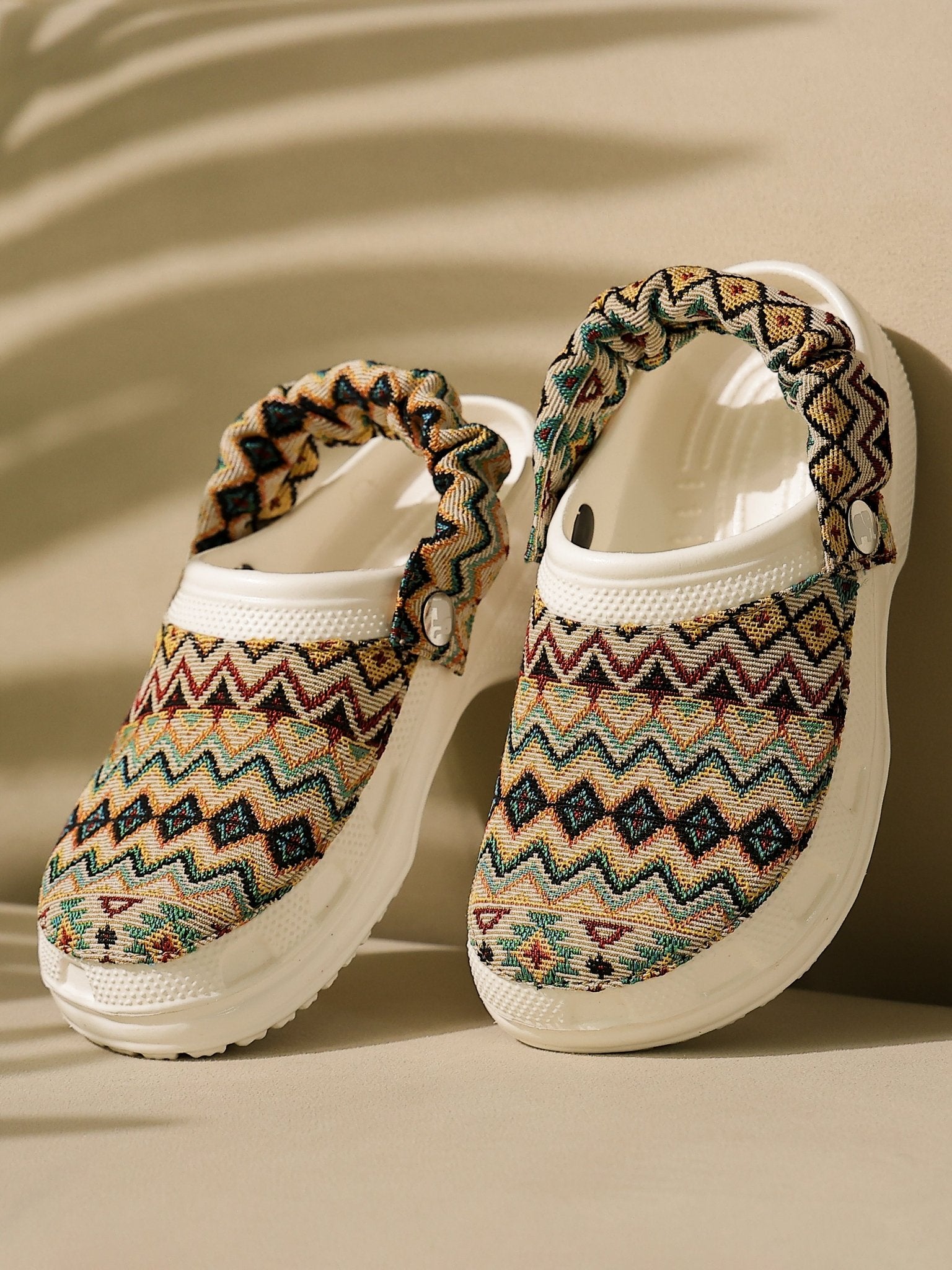 Banjaran Women clogs - Solaworld.in