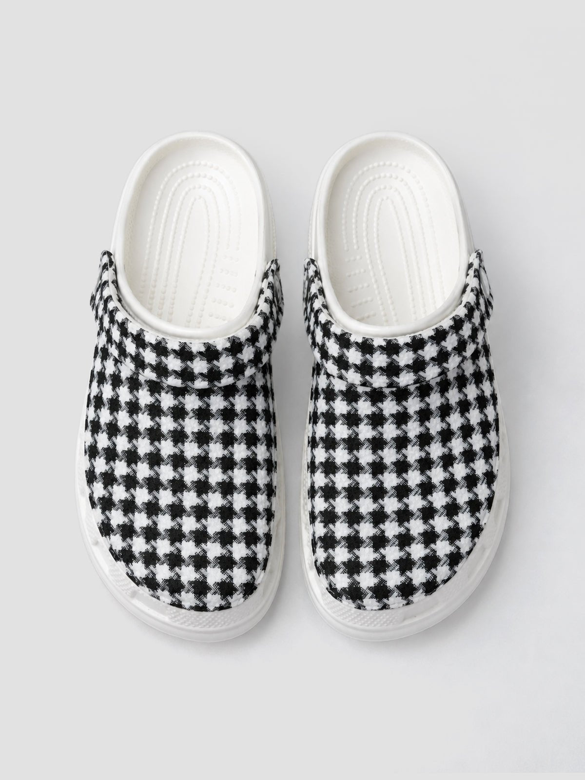 Black & White Chess Pattern Clogs for Women | Stylish Slip-On Casual Shoes - Solaworld.in