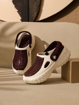 Darjeeling Women Clogs Burgundy