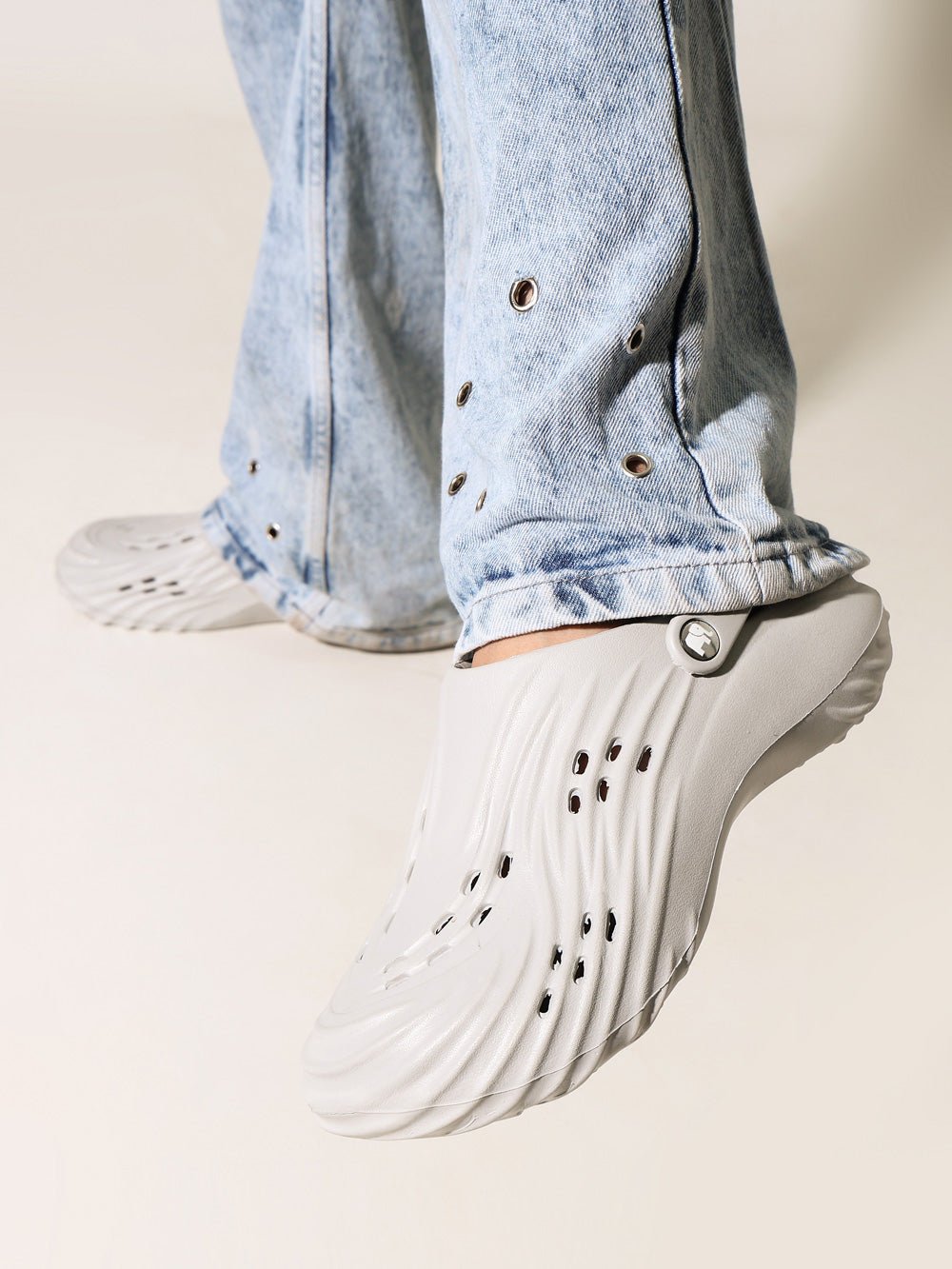 Flux Mens Clog - Solaworld.in
