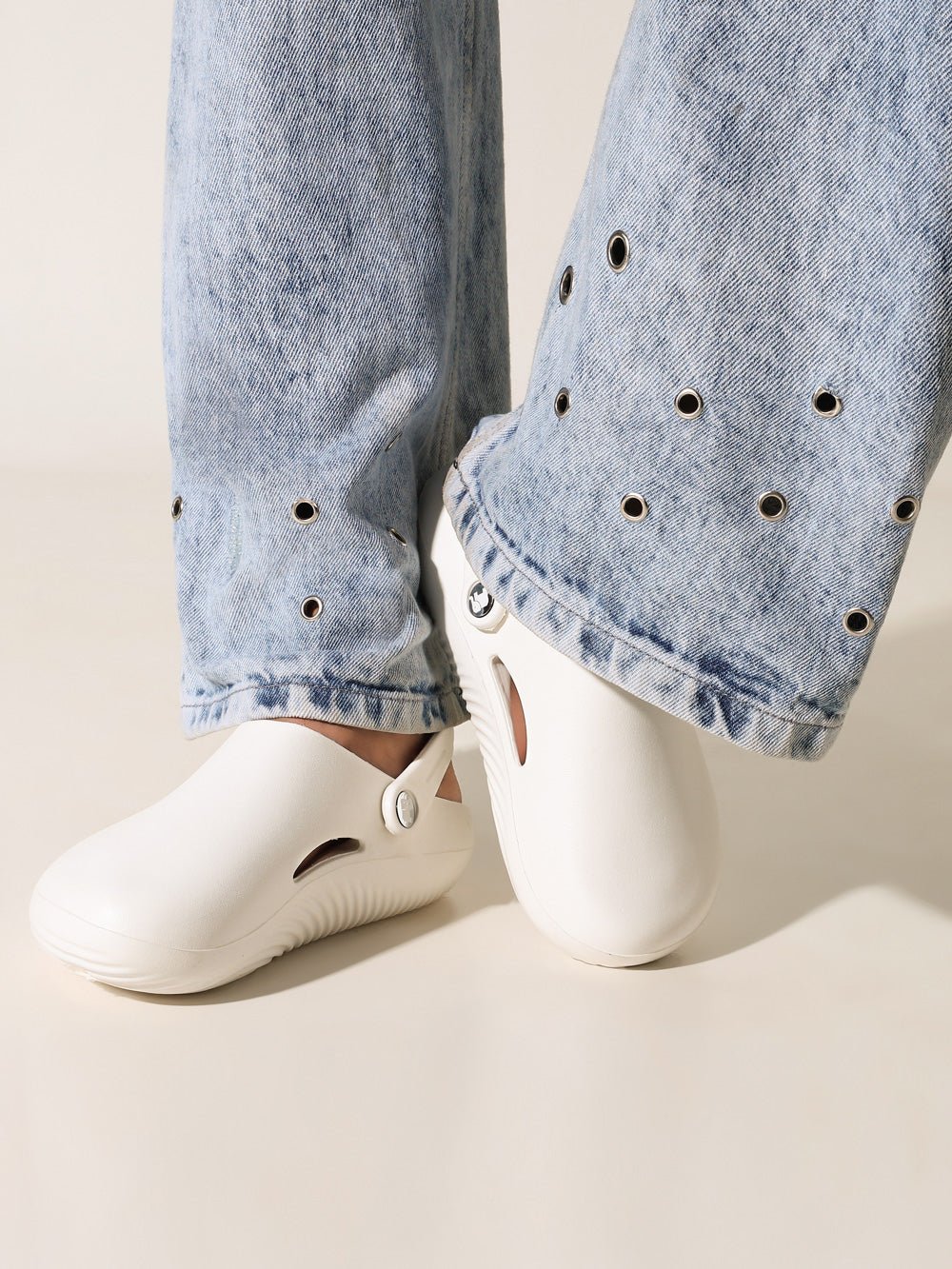Halo Mens Clog - Solaworld.in