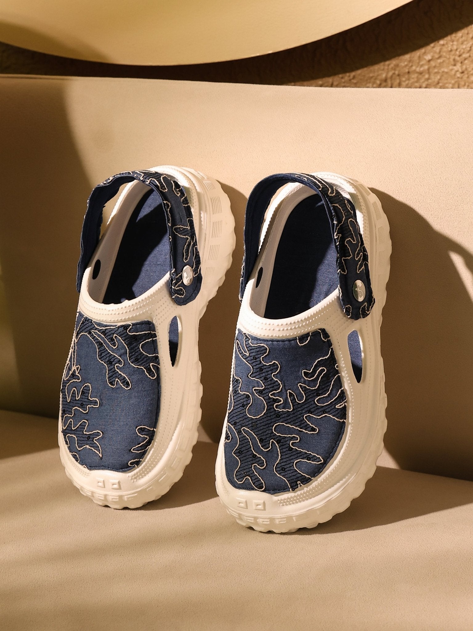 Neelam Women Clogs - Solaworld.in
